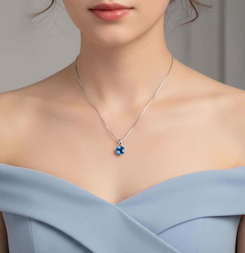 قلادة حجر سواروفسكي الأزرق - الصورة 2