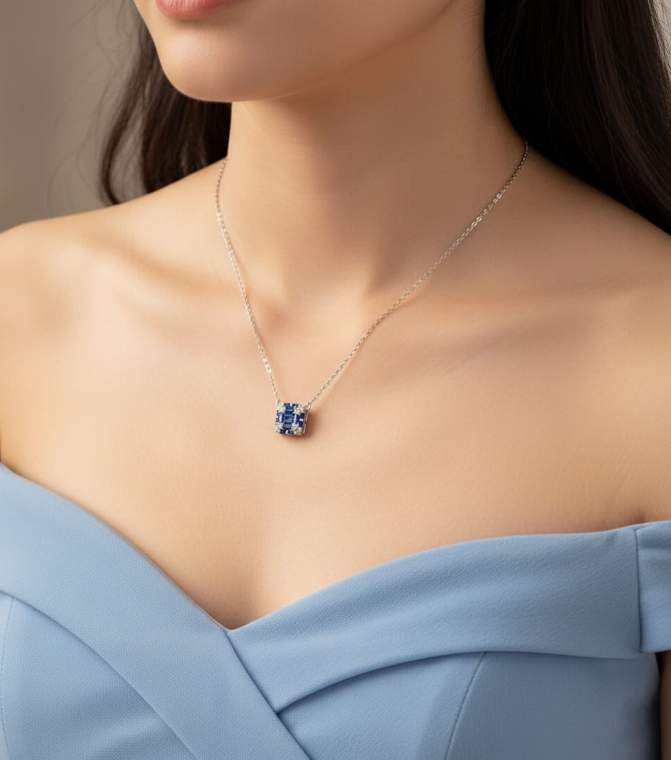 قلادة مربعة زرقاء ناعمة - الصورة 2