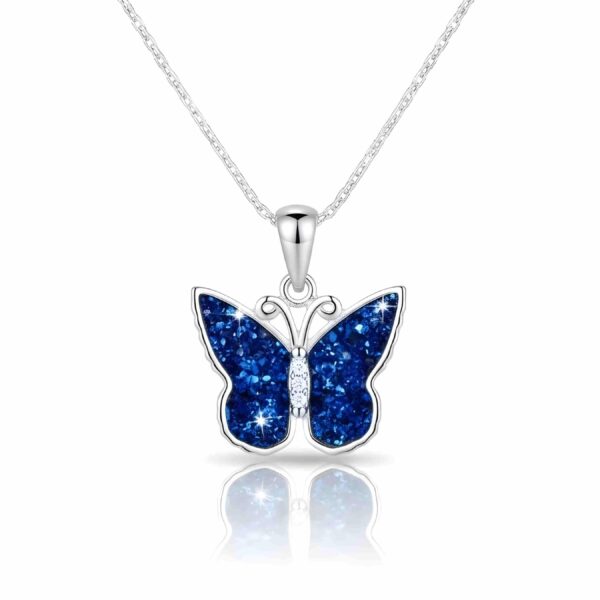 قلادة الفراشة الزرقاء اللامعة