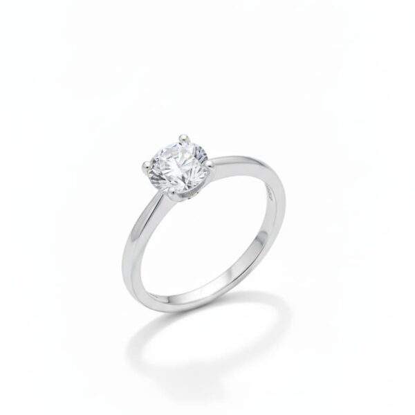 خاتم السوليتير الكلاسيكي